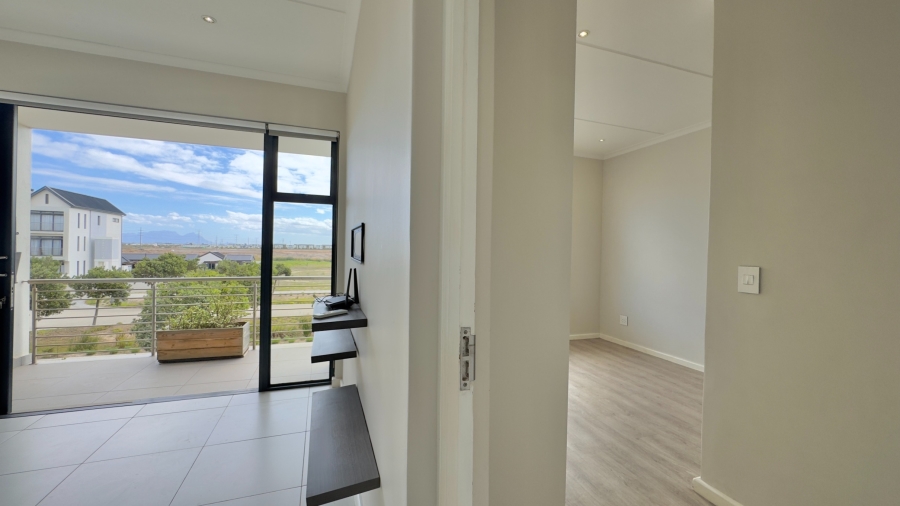 To Let 2 Bedroom Property for Rent in Sitari Country Estate Western Cape